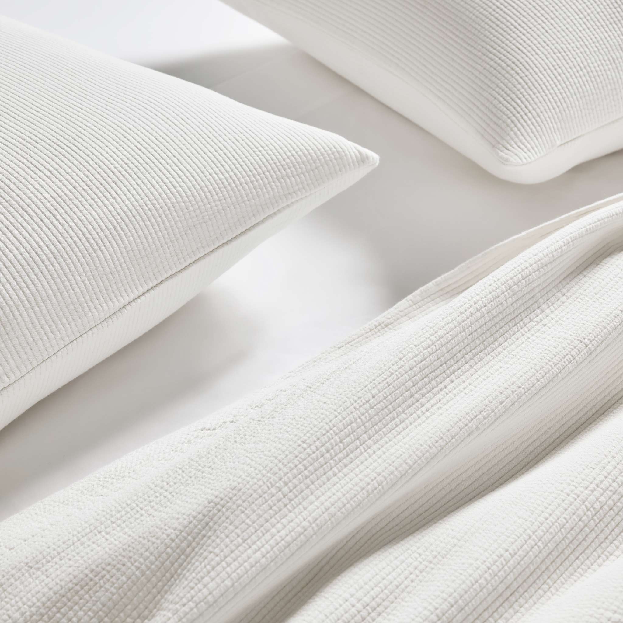 Ribbed Matelasse Quilt Set - Image 11