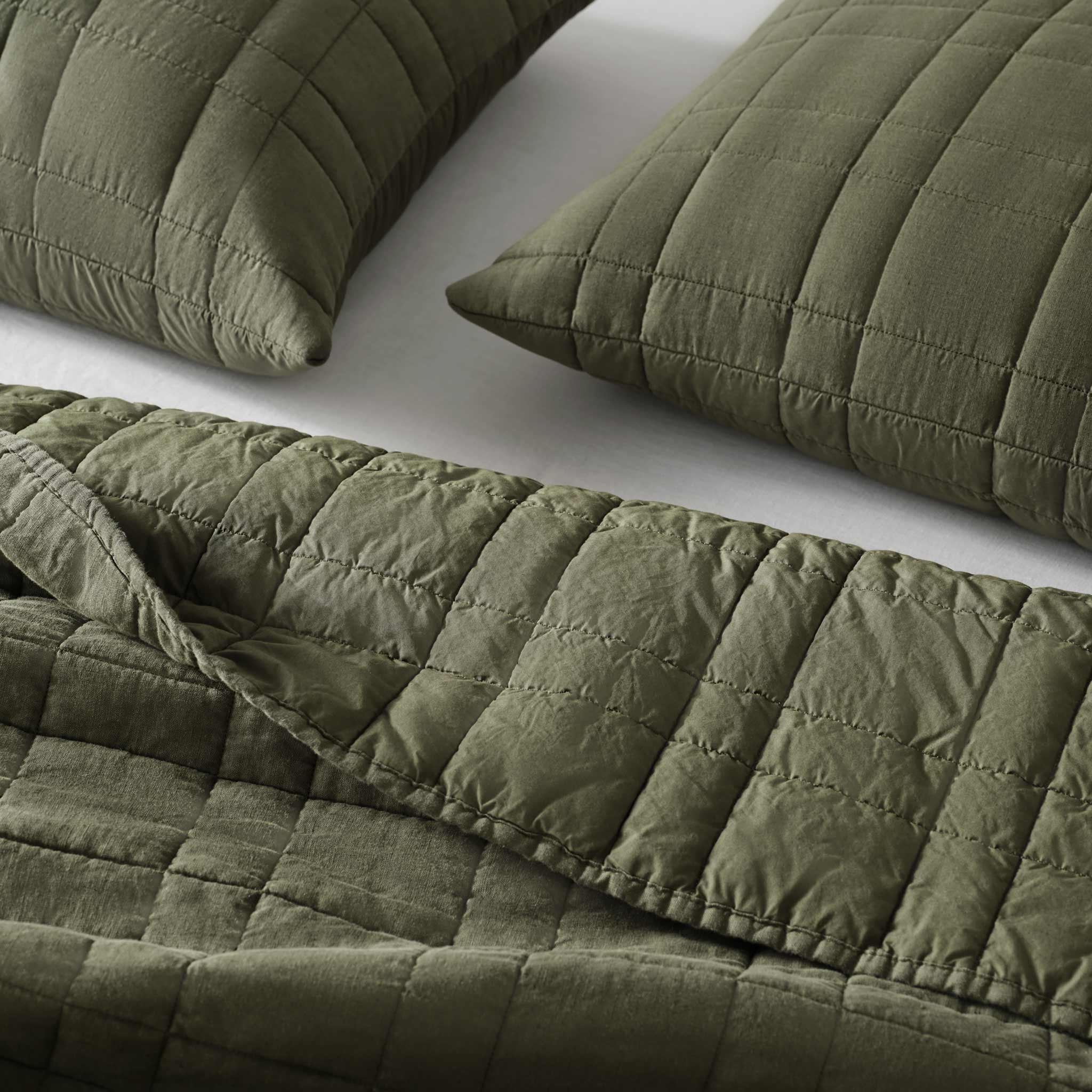 Washed European Linen Quilt Set - Image 11