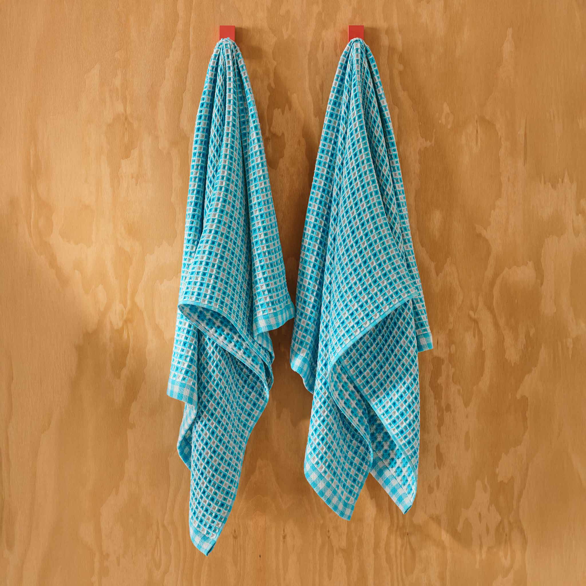 Dreamweave Waffle Set of 4 Bath Towel Bundle - Image 17